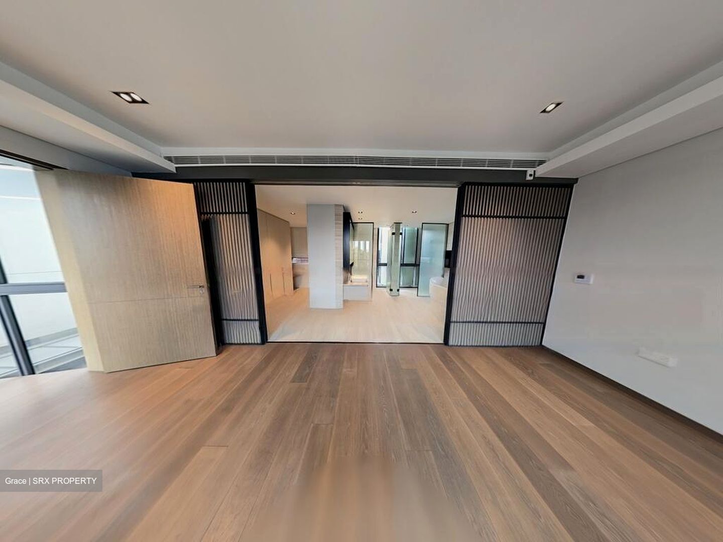 Second Avenue (D10), Detached #471506681